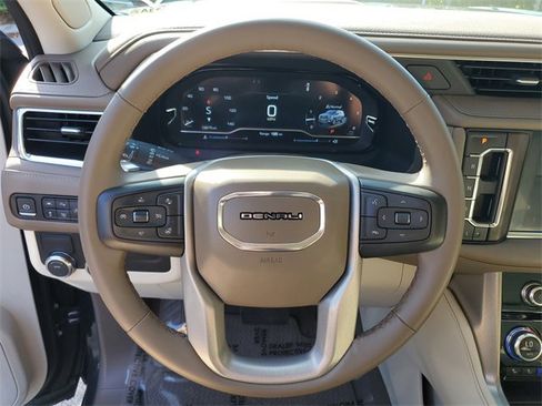 Used 2024 GMC Yukon Denali image 20