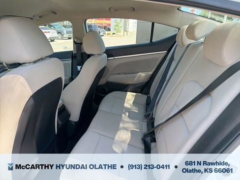 Used 2018 Hyundai Elantra SEL FWD image 5