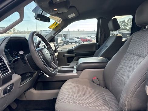 Used 2016 Ford F150 XLT w/ Max Trailer Tow Package image 16