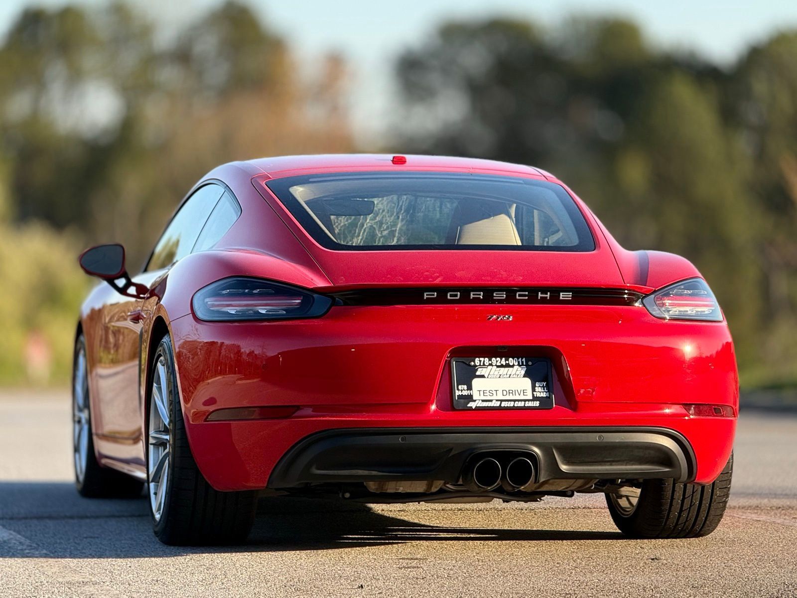 Used 2017 Porsche 718 Cayman S RWD image 4