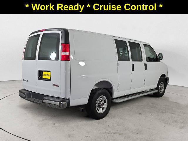 Used 2025 GMC Savana 2500 w/ Driver Convenience Package RWD image 5