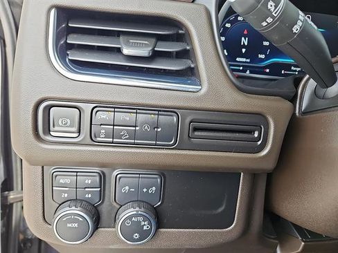 Used 2023 Chevrolet Tahoe Z71 image 15