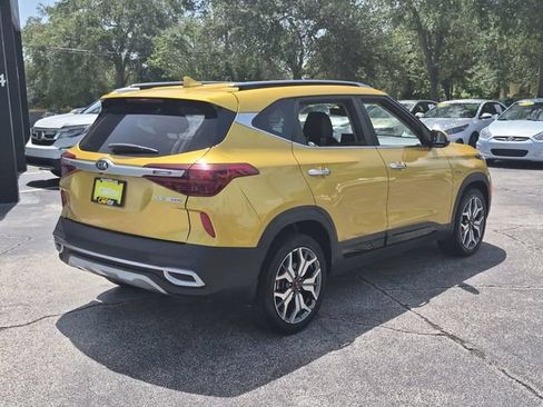 Used 2021 Kia Seltos SX w/ SX Sunroof Package AWD/4WD image 5