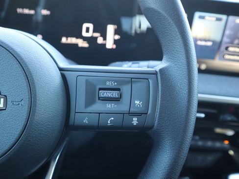 New 2026 Nissan Kicks SV image 17