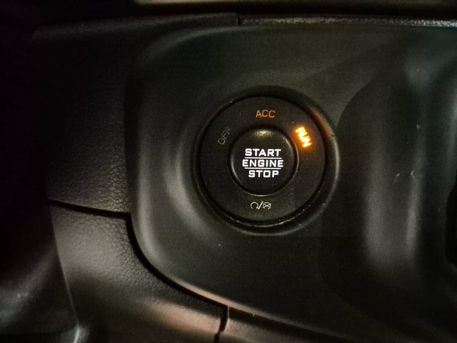 Used 2018 Jeep Wrangler Unlimited Sport AWD/4WD image 17