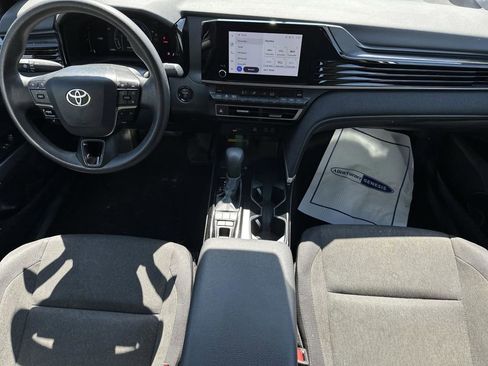 Used 2025 Toyota Camry LE FWD image 12