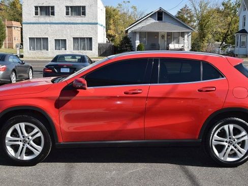 Used 2019 Mercedes-Benz GLA 250 4MATIC image 8