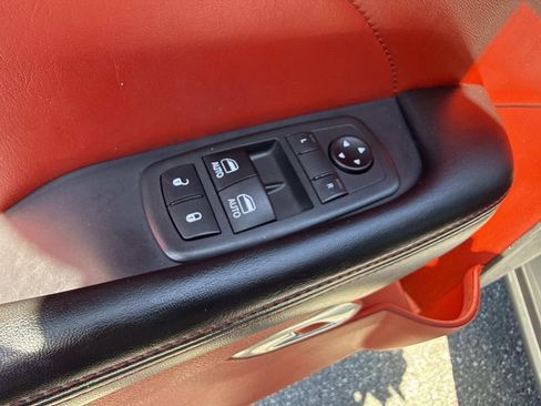 Used 2019 Dodge Challenger SXT w/ Plus Package image 14