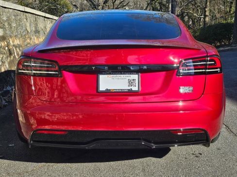 Used 2024 Tesla Model S Plaid image 9