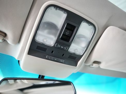 Used 2010 Acura RDX w/ Technology Package image 48