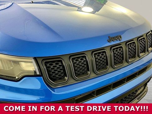 New 2023 Jeep Compass Latitude w/ Convenience Group AWD/4WD image 29