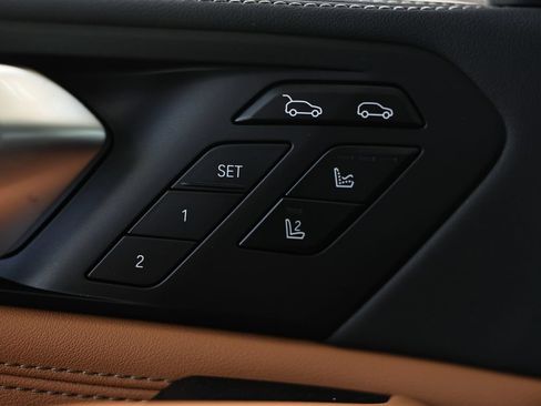 New 2027 BMW X6 xDrive40i AWD/4WD image 17