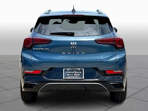 Used 2025 Buick Encore GX Sport Touring w/ Advanced Technology Package image 4