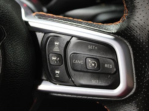 Used 2020 Jeep Gladiator Mojave image 9