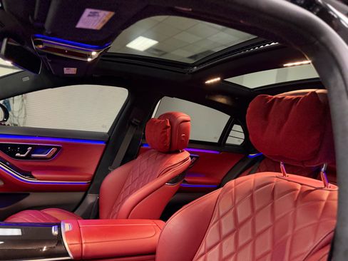 Used 2023 Mercedes-Benz S 580 4MATIC Sedan image 20