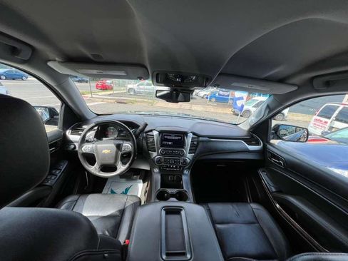 Used 2017 Chevrolet Tahoe LT AWD/4WD image 29