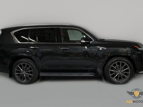 Used 2024 Lexus LX 600 F Sport image 4