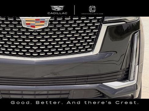 Certified 2024 Cadillac Escalade ESV Premium Luxury w/ Performance Package AWD/4WD image 13