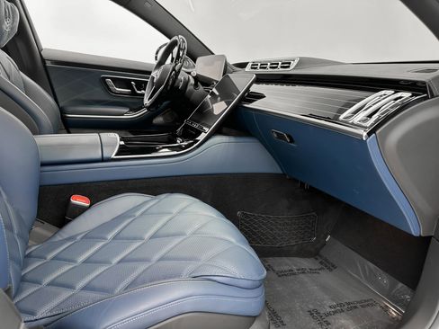 Used 2024 Mercedes-Benz Maybach S 680 4MATIC image 15