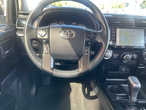 Certified 2020 Toyota 4Runner TRD Off-Road AWD/4WD image 14