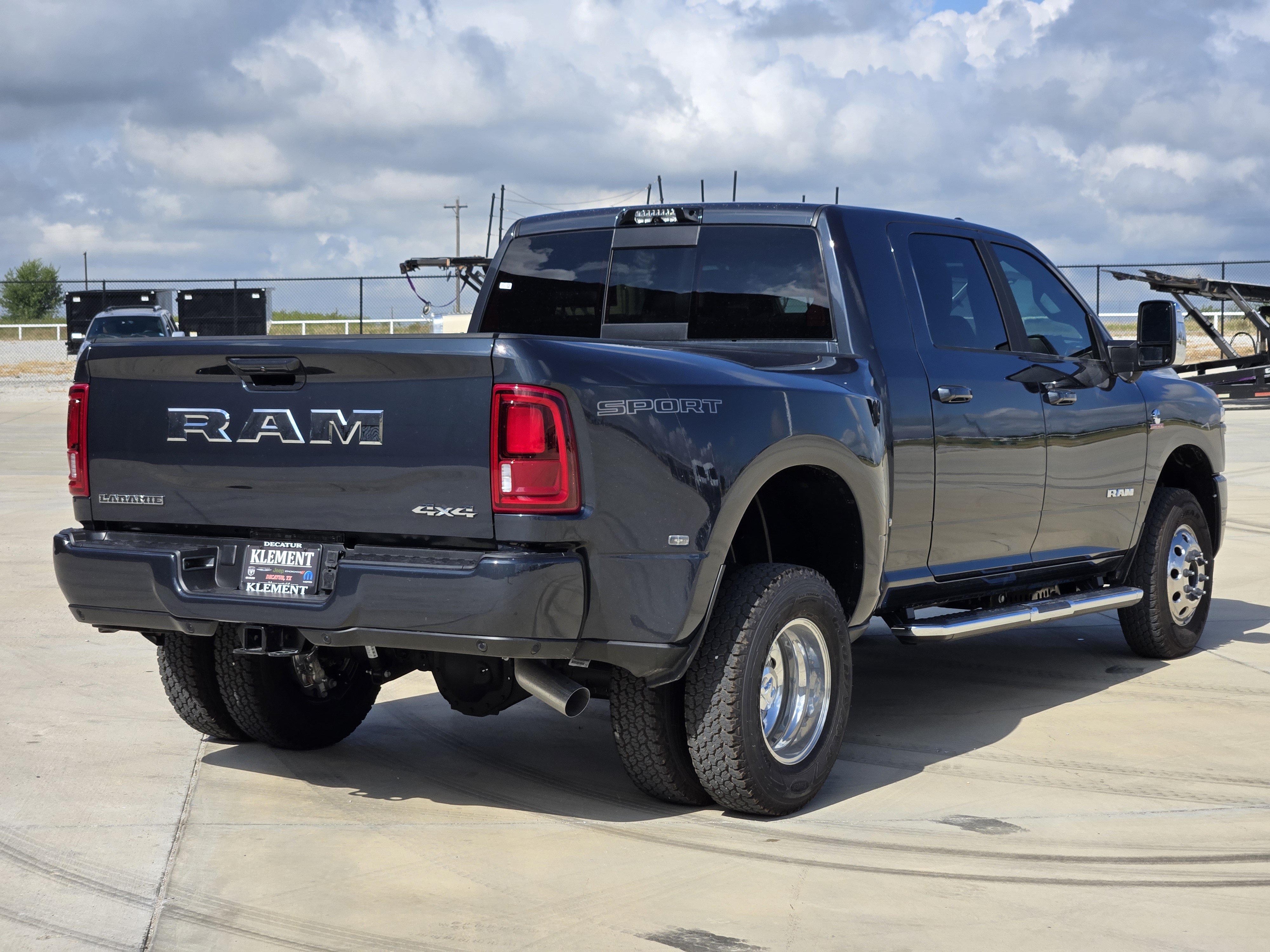 New 2026 RAM 3500 Laramie w/ Sport Appearance Package AWD/4WD image 5