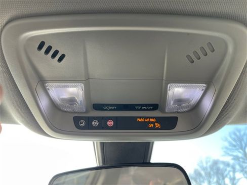 Used 2020 Chevrolet Malibu LS image 23