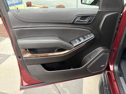 Used 2020 Chevrolet Tahoe LT image 14