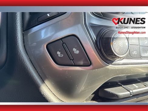 Used 2018 Chevrolet Silverado 1500 LT image 32