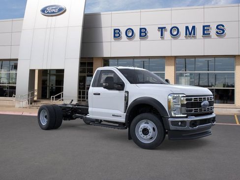 New 2025 Ford F550 4x4 Regular Cab Super Duty image 8