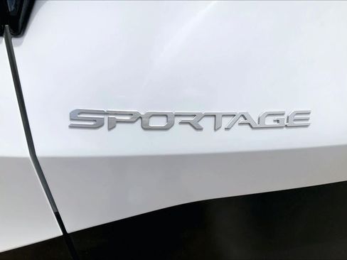 Certified 2026 Kia Sportage EX FWD image 19