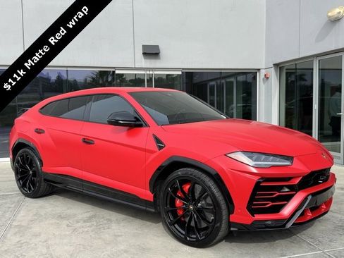 Used 2020 Lamborghini Urus image 1