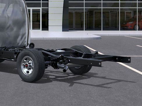 New 2025 GMC Savana 3500 w/ Power Convenience Package image 30