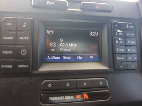 Used 2016 Ford F150 XL w/ Equipment Group 101A Mid AWD/4WD image 17