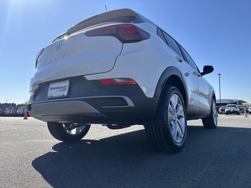 New 2026 Buick Encore GX Preferred w/ Comfort Package image 10