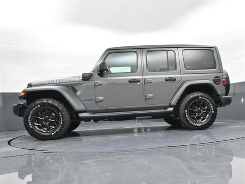 Used 2023 Jeep Wrangler Unlimited w/ Sun & Screen Package AWD/4WD image 32