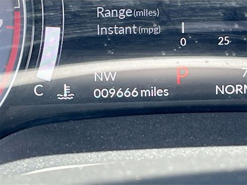 Used 2023 Acura TLX w/ Technology Package image 12