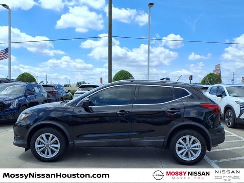 Used 2019 Nissan Rogue Sport SV FWD image 5