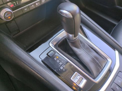 Used 2021 MAZDA CX-5 Touring image 16