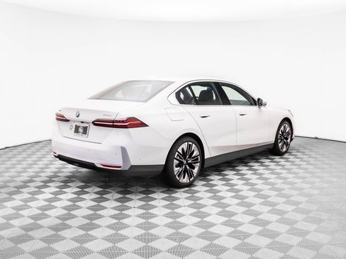 New 2026 BMW 530i xDrive 530i xDrive image 5