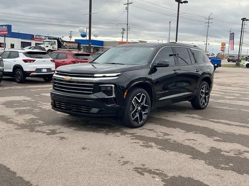 New 2026 Chevrolet Traverse High Country image 8