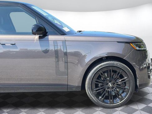 Certified 2023 Land Rover Range Rover Long Wheelbase First Edition AWD/4WD image 33