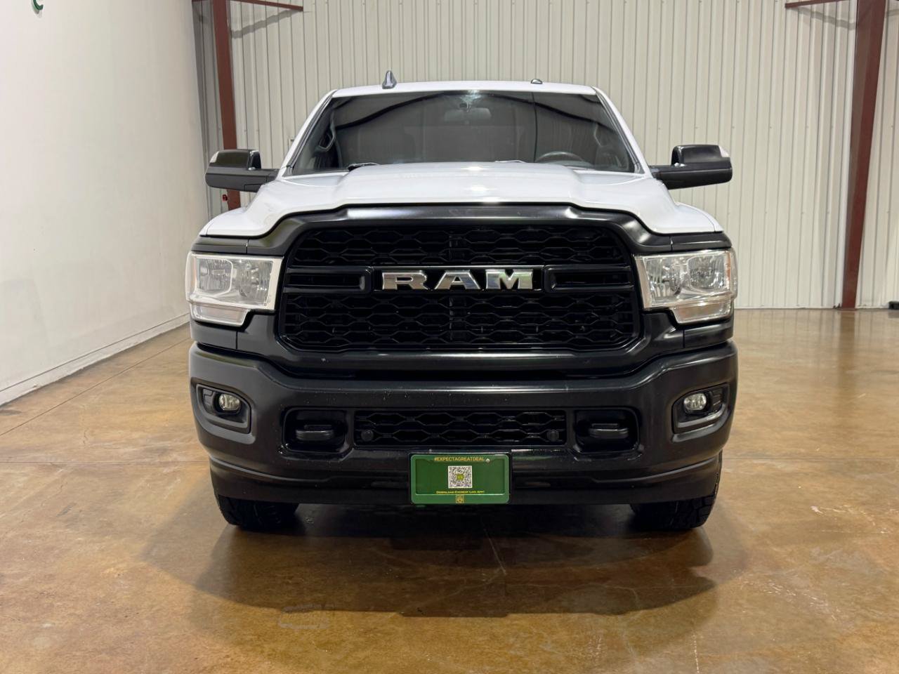 Used 2022 RAM 2500 Tradesman AWD/4WD image 2