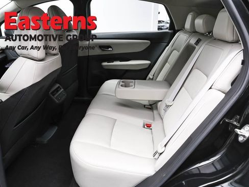 Used 2023 Nissan Ariya AWD image 23