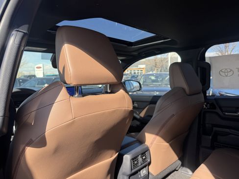 New 2026 Toyota 4Runner Limited image 15