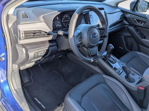 Certified 2025 Subaru Crosstrek 2.5i Limited w/ Crosstrek Mirror Package image 11