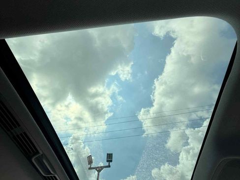 Used 2020 Audi A4 2.0T Premium image 23