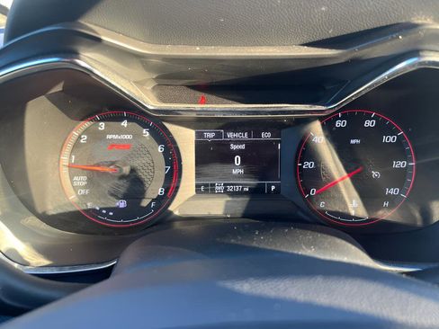 Used 2023 Chevrolet TrailBlazer RS image 23