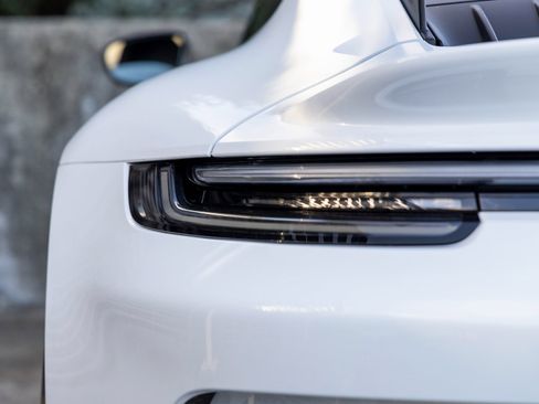 Certified 2022 Porsche 911 GT3 image 20