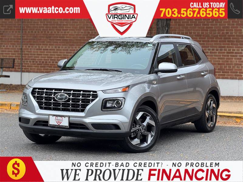 Used 2023 Hyundai Venue SEL w/ Cargo Package FWD image 2