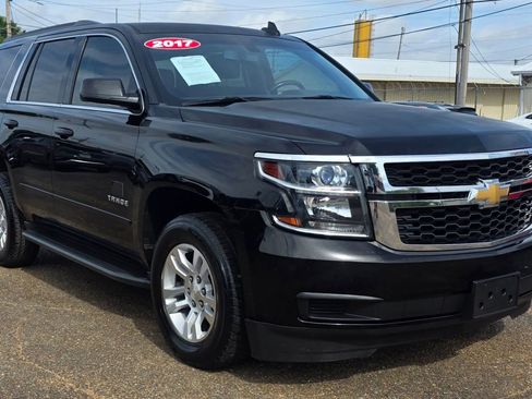 Used 2017 Chevrolet Tahoe LS RWD image 1